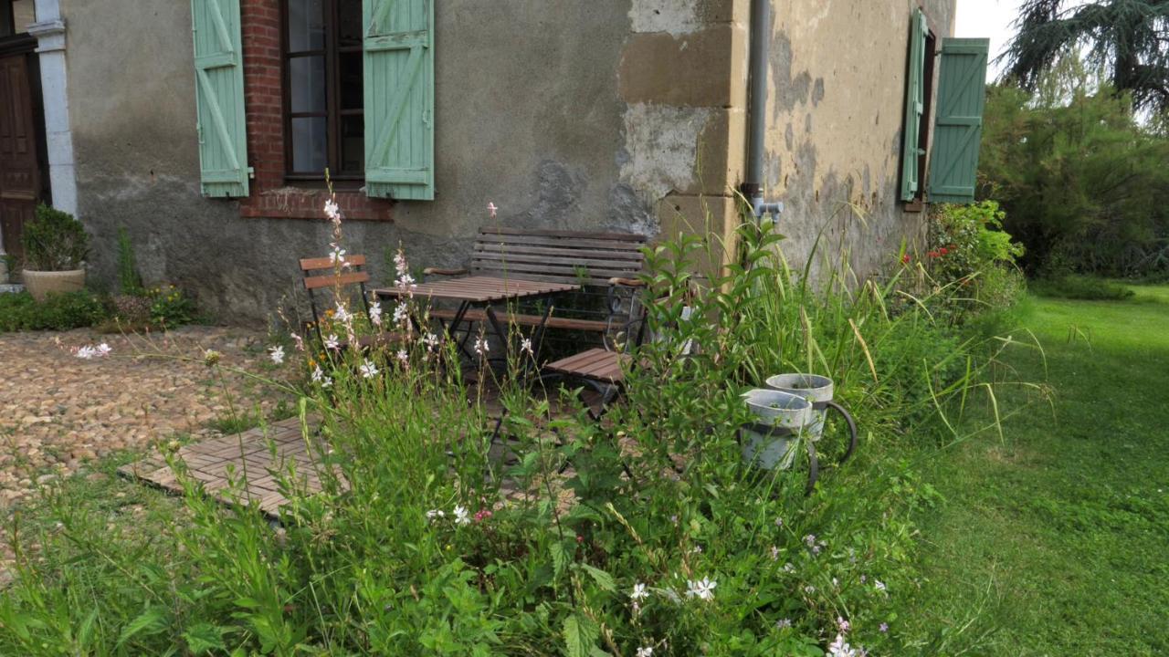 Au Chemin De Mazous Laguian-Mazous Exterior foto